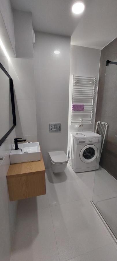 Central Apartments Ogrody 2 & Parking 格但斯克 外观 照片